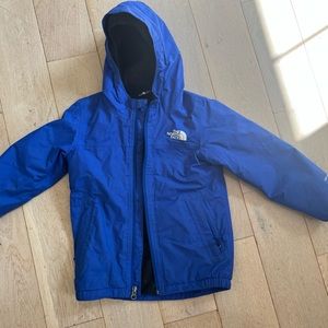 waterproof Northface jacket 5T